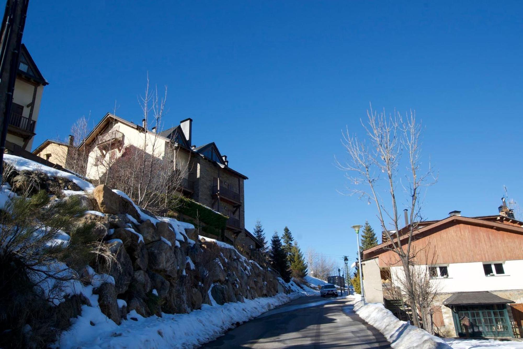 Apartament Font Dels Recons La Molina Alp Exterior foto